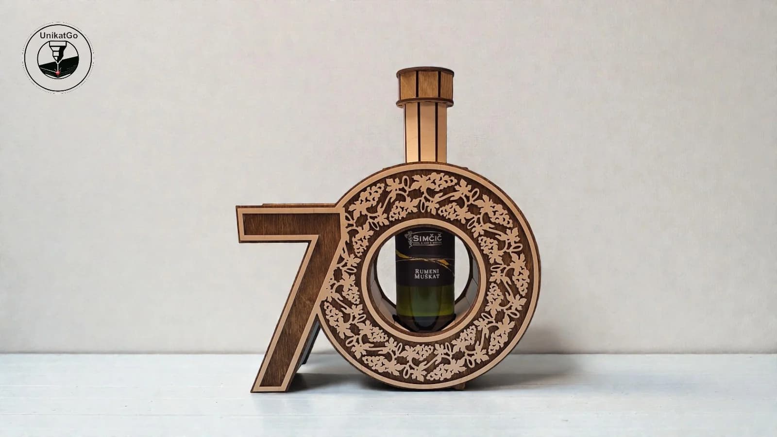 Vinski jubilej - Box za vino v obliki jubilejne številke - UnikatGo unikat izdelek Vinski jubilej - Box za vino v obliki jubilejne številke - UnikatGo - unikatna darila - unikatna darila, graviranje po meri, lasersko graviranje